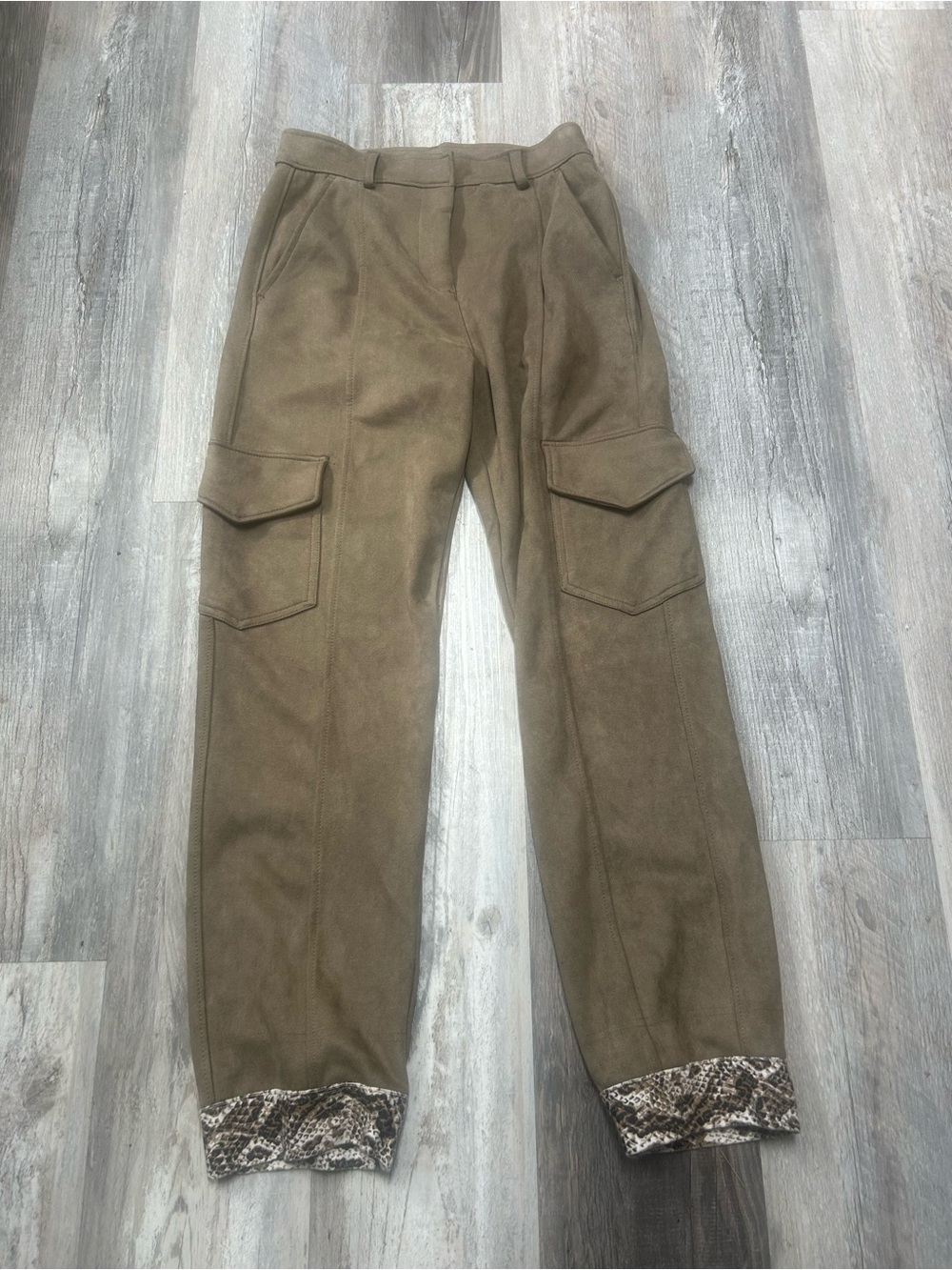 Women’s Hunter And Brown Faux Suede Brown Cargo Pants With Snakeskin Cuff Size S
